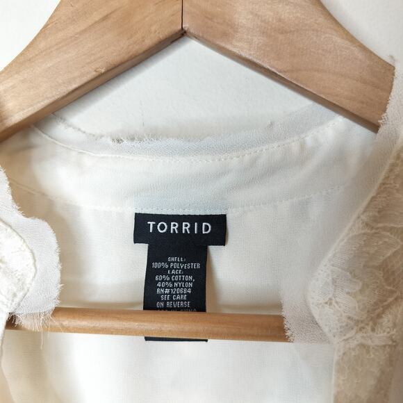 Torrid Ivory Chiffon + Lace Blouse Hi Low Hem - Picture 9 of 13